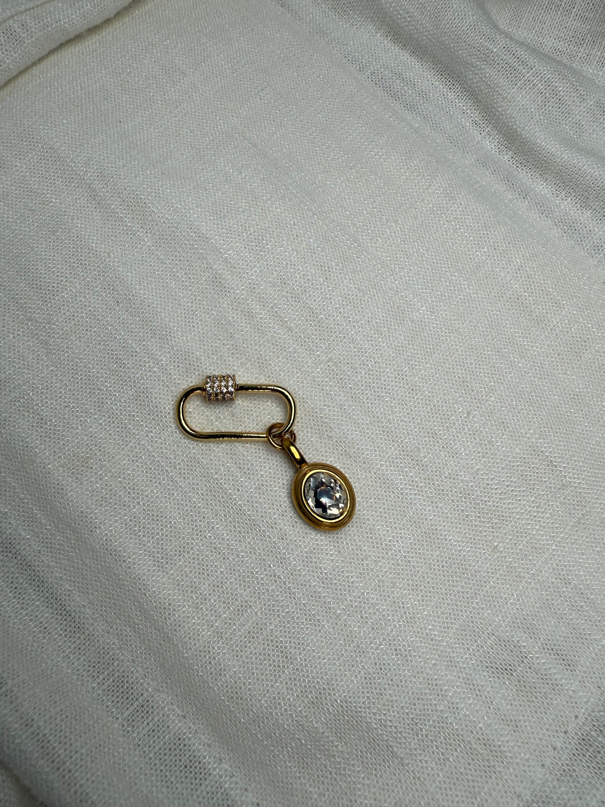 Oval Framed bag/shoe charm