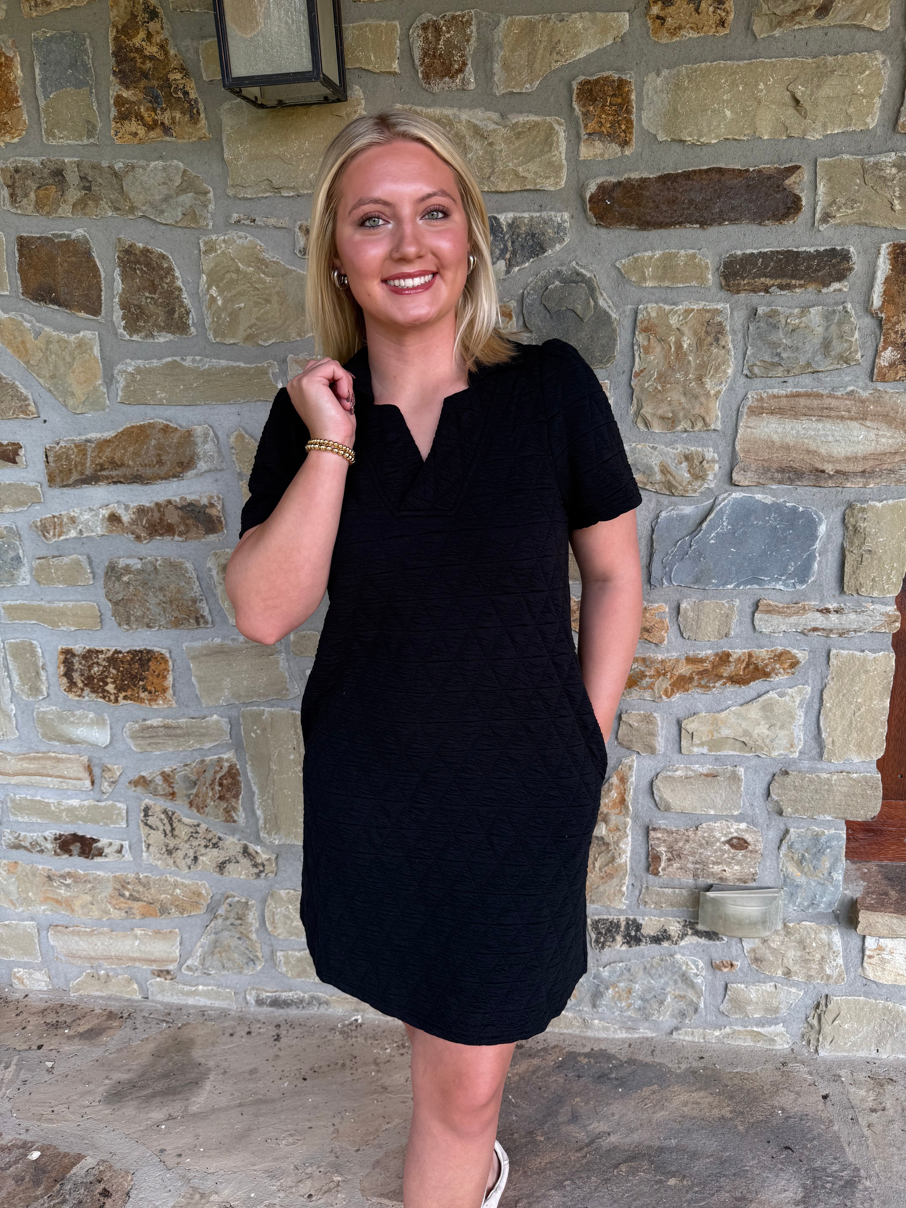 Quilted collared dress ￼