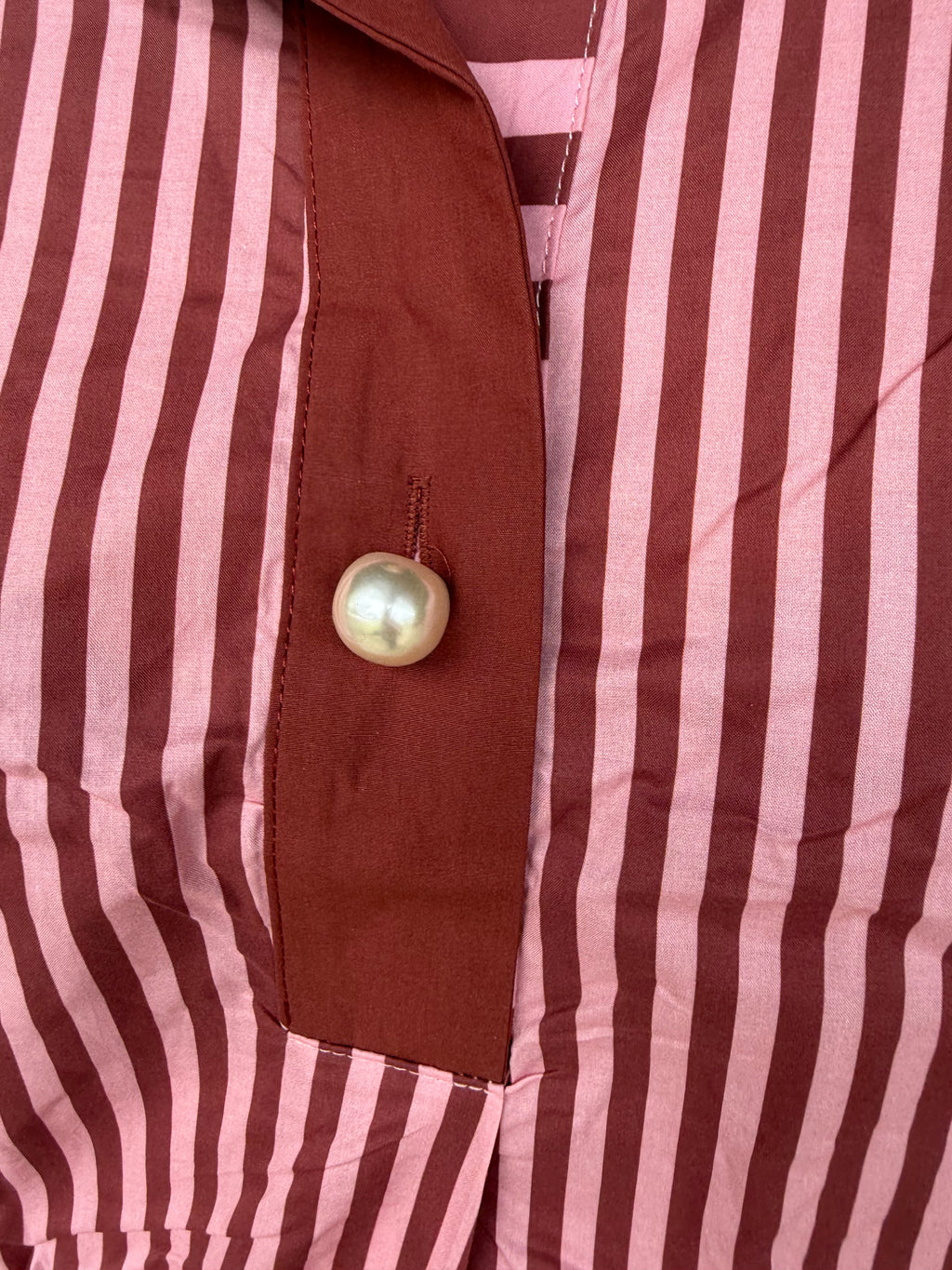 Burgundy & Pink Pearl Button