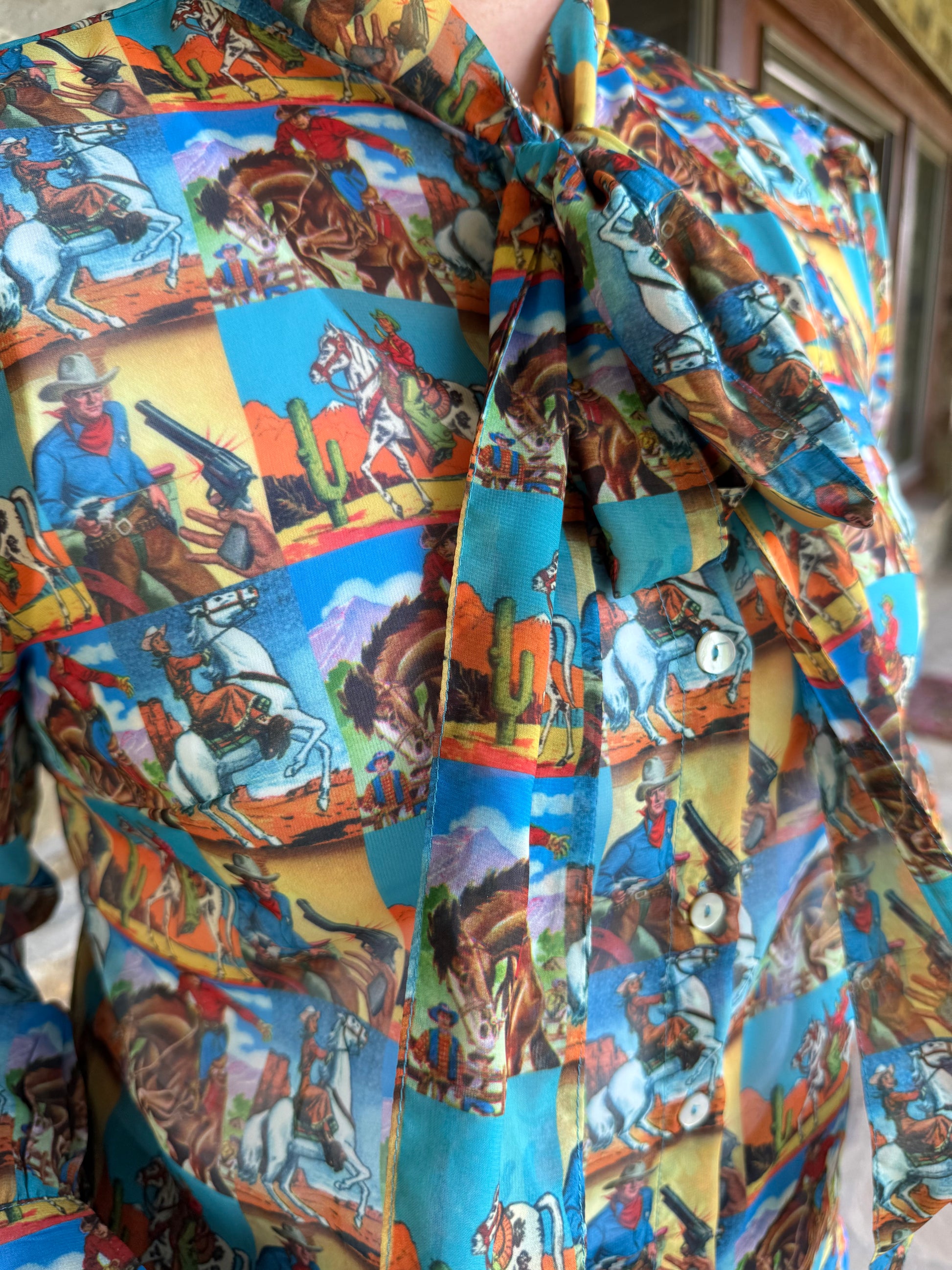 Howdy Hanny Button Up